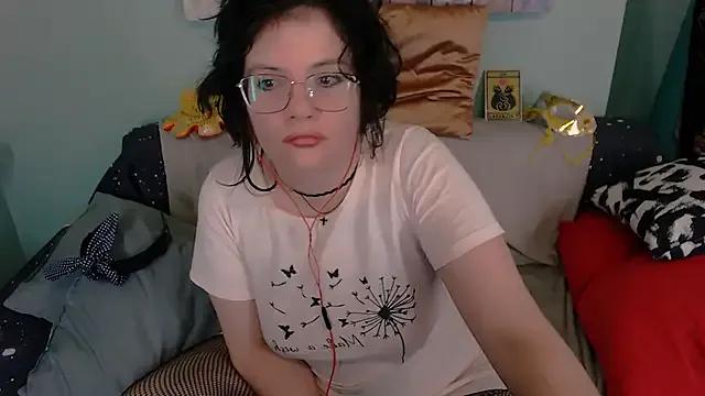 Freechat EverlyRays on StripChat