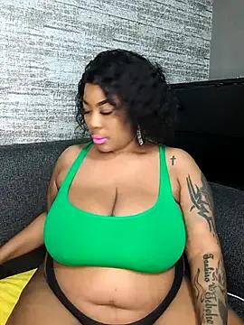 Freechat ExclusiveLeexx on StripChat