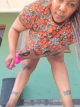 Freechat ExclusiveLeexx on StripChat