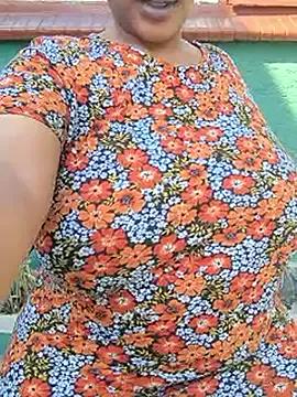 Freechat ExclusiveLeexx on StripChat