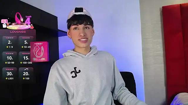 Freechat Ezra_Storm on StripChat