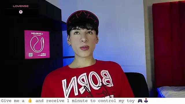 Freechat Ezra_Storm on StripChat