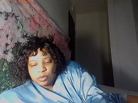 Fetishdomprincess — Play with my boobies + oil