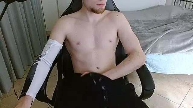 FitGuyDream on StripChat