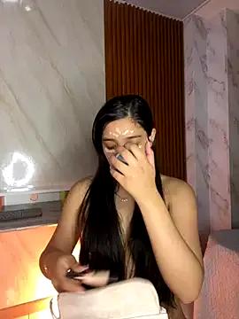 Group floriamANDjazmin on StripChat