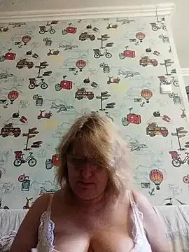 Freechat Forest-Lady on StripChat