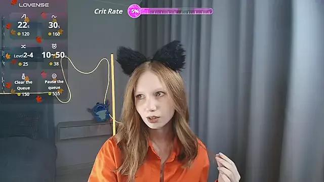 Freechat FoxyMira on StripChat