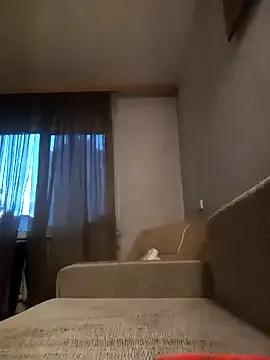 Freechat Francenia_lolis on StripChat