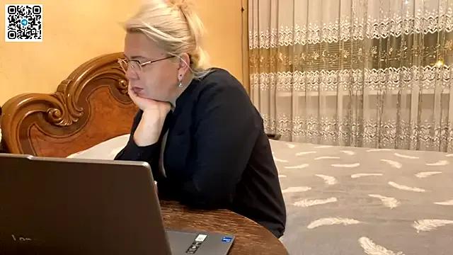 Private Galatea_2025 on StripChat