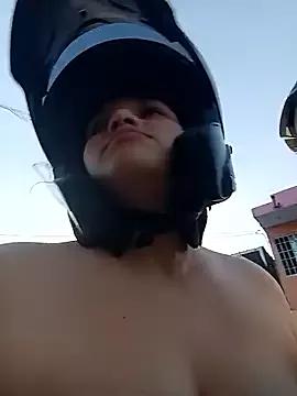 girl_milk1 on StripChat