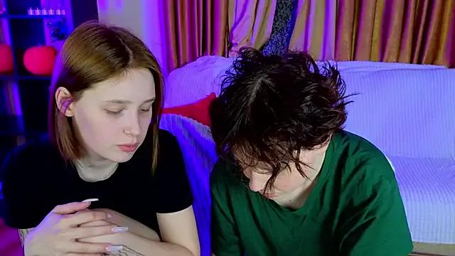 Girls_Fingers on StripChat