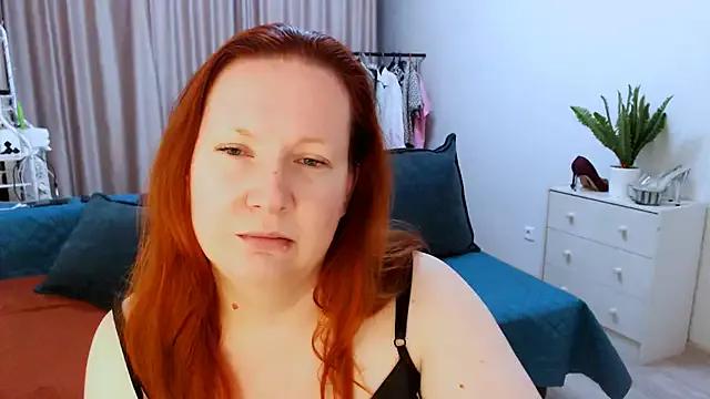 GoddessLara on StripChat 