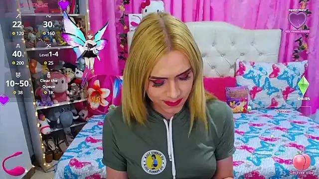 Freechat golden_girl01 on StripChat