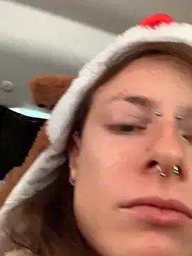 GoldenPussy1329 — Freechat on StripChat