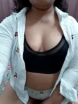Half_girlfrnd_530 on StripChat