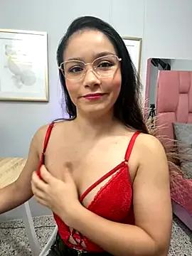 Freechat Hannah_martinez01 on StripChat