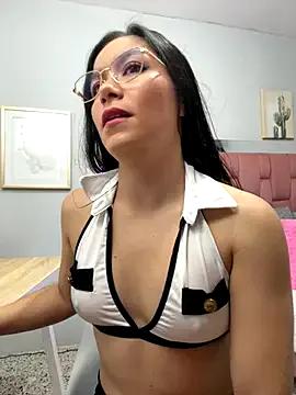 Freechat Hannah_martinez01 on StripChat