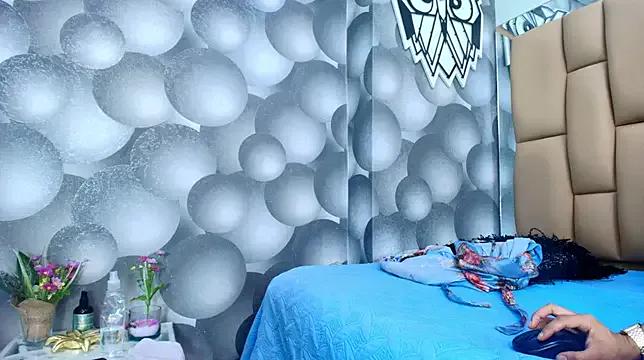 hannah_teehn on StripChat