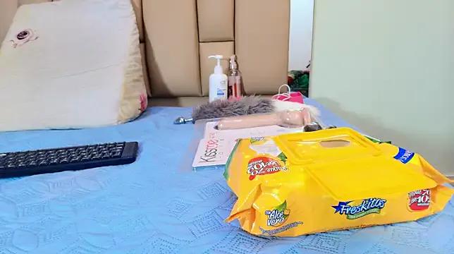 hannah_teehn on StripChat