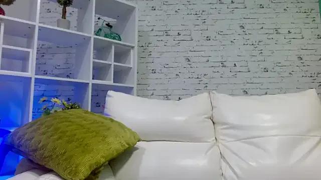 StripChat hannahjackson_ is Freechat hannahjackson_ — finger in ass