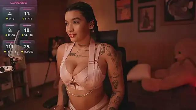 HannahW_ — oil ass and sensual twerk