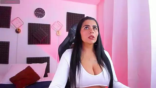 hannarusso on StripChat