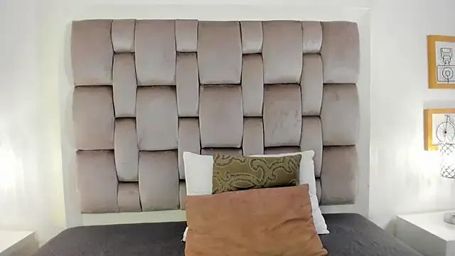 Freechat HarleyQueen666 on StripChat