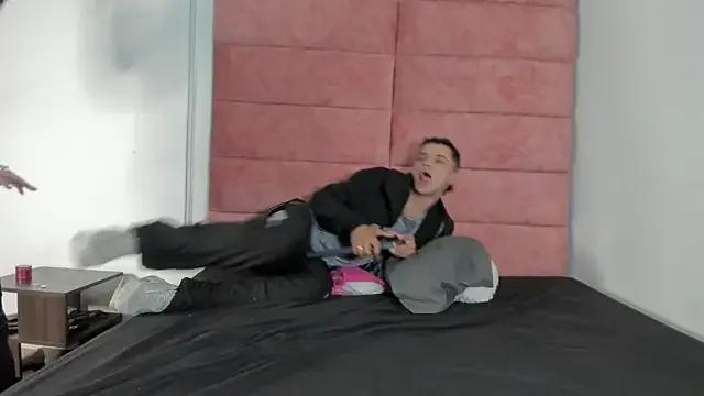 HellAndDante_ on StripChat 