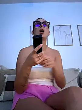 Freechat Hii_Lolla on StripChat