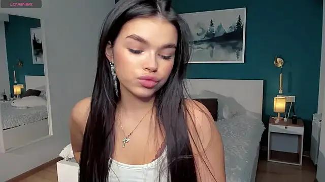 HollisHearl on StripChat 