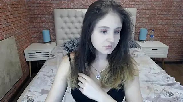 Holliy_Cooper on StripChat 