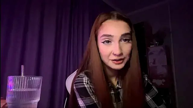 Private HollyPaw on StripChat