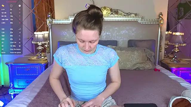 StripChat HolyBabyDoll is Freechat HolyBabyDoll — sucking a finger and teasing kisses