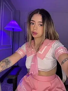 HoneyMollyX — Spank my ass + panty off!!