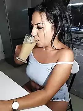 Avatar of hot-babygirl