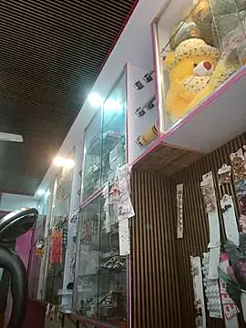 Freechat hotshreya69 on StripChat