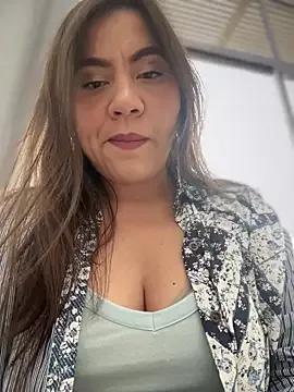 StripChat Iam__Cristal is Freechat Iam__Cristal — Show my nipple in public