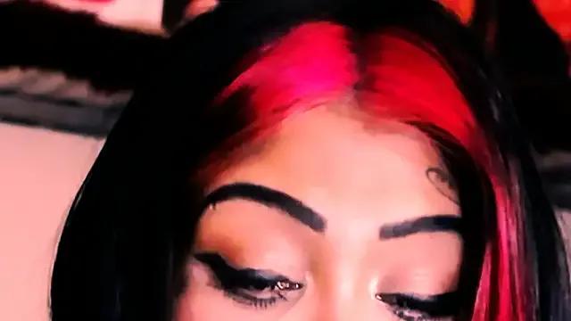 indian_dreamgirl on StripChat 