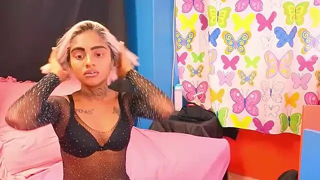 indiansumaya on StripChat