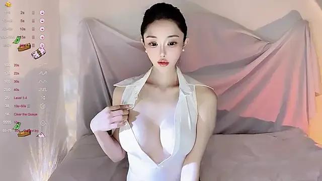 Freechat Irene--- on StripChat