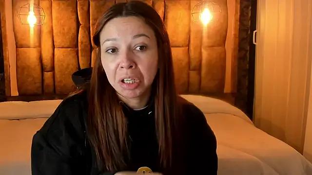 Freechat Isa_Thompson__ on StripChat