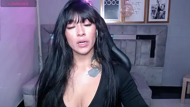 Freechat Isabella_Collen_v on StripChat