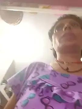 Freechat ISHANI-SINGH on StripChat