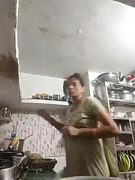 Freechat ISHANI-SINGH on StripChat