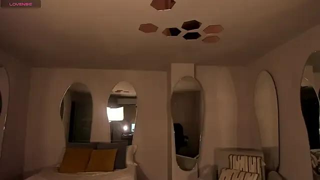 StripChat JadeEvansX is Private JadeEvansX — BE MY KING