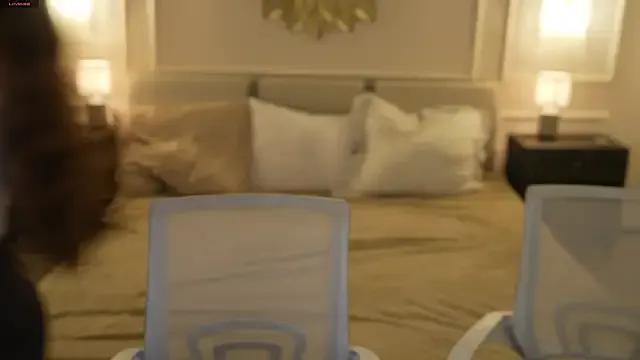 Jasmine_Flow — show pussy 1 girl