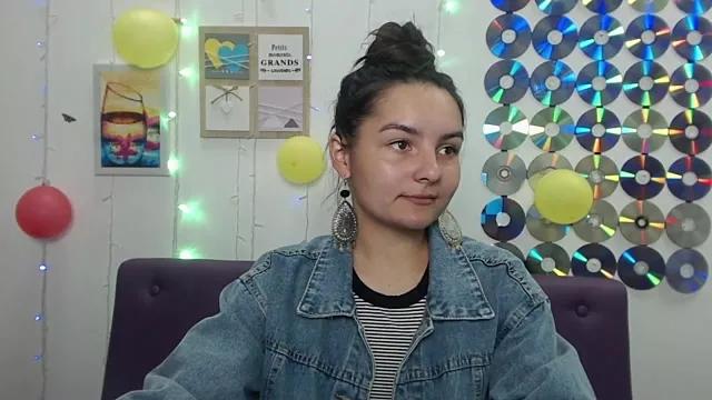 Freechat JasmineAsha on StripChat