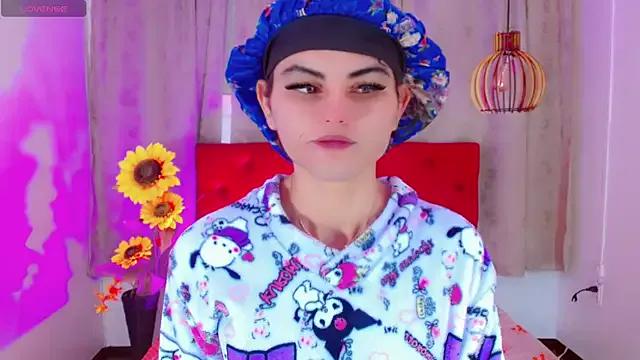 Jessica_smith_1 — Massage your breasts with oil