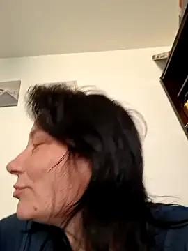 Freechat jessyca_ on StripChat