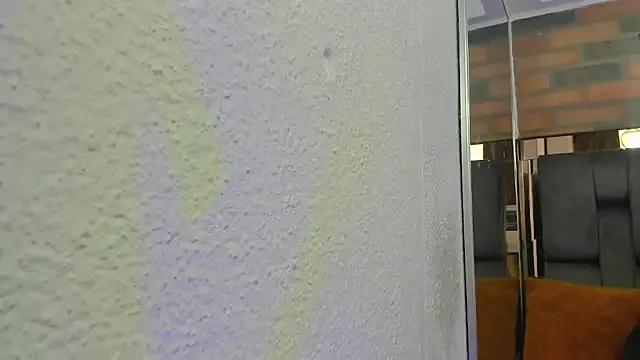 Freechat JESSYCORTES on StripChat